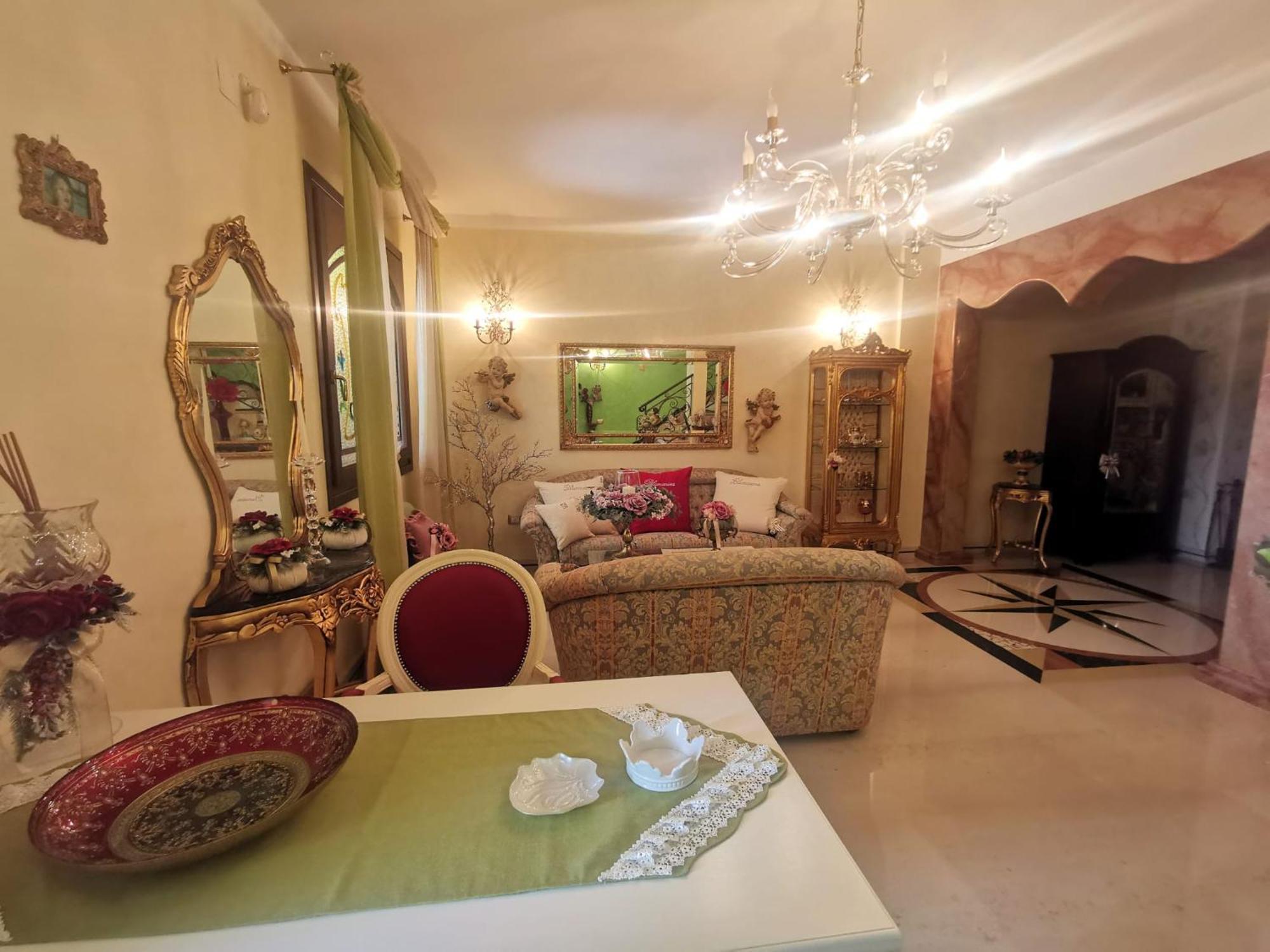 Queen's Luxurious House Gallipoli Buitenkant foto
